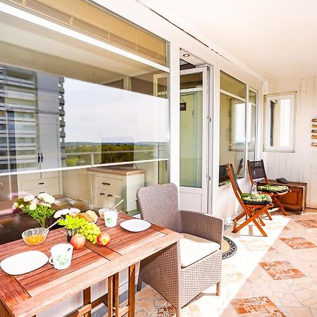 Apartamento Fewo Poseidon, Ostsee-Familienurlaub Am Hansapark Mit Schwimmbad Sierksdorf Exterior foto